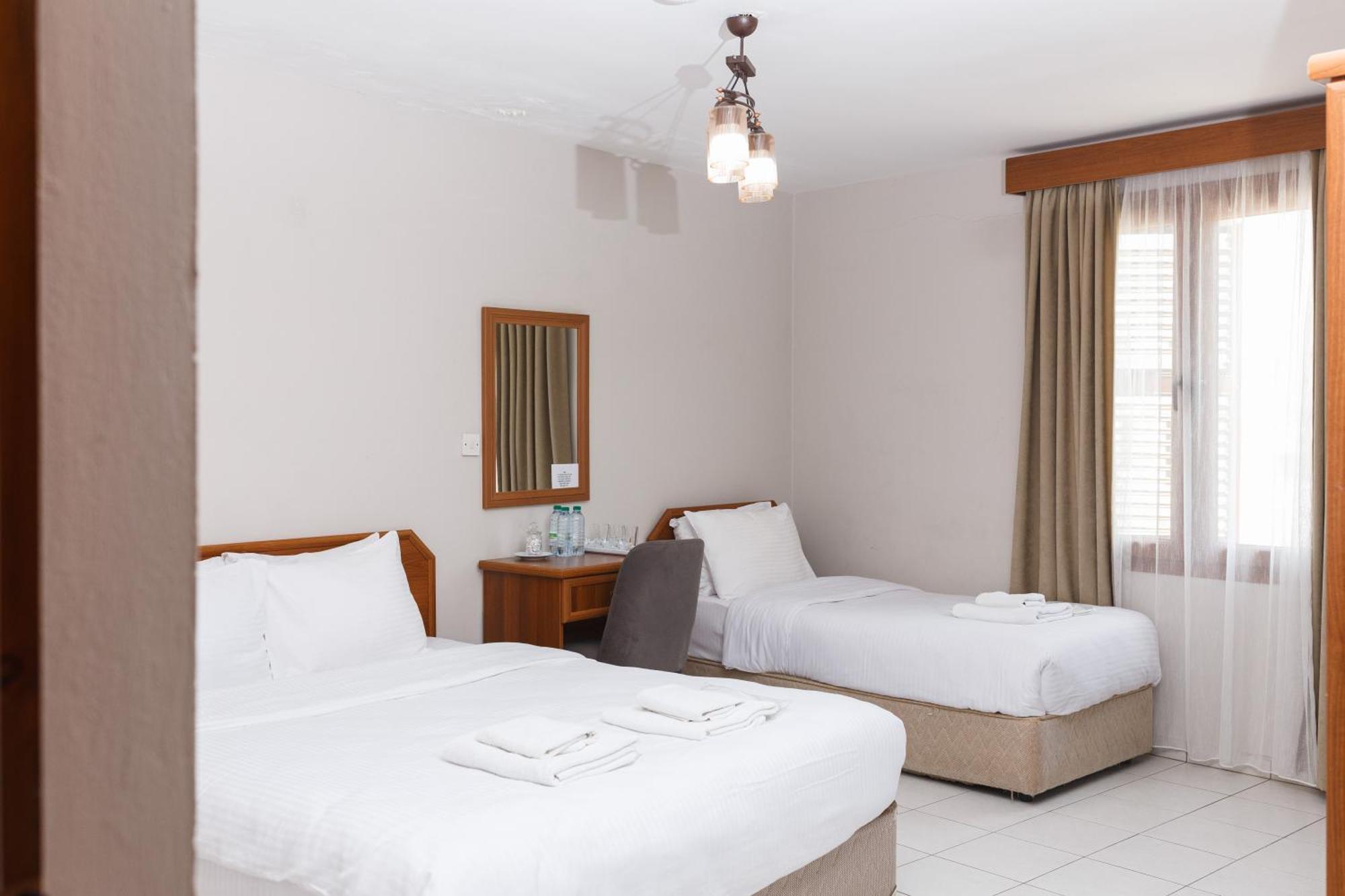 Homelike Guest House Кіренія Номер фото