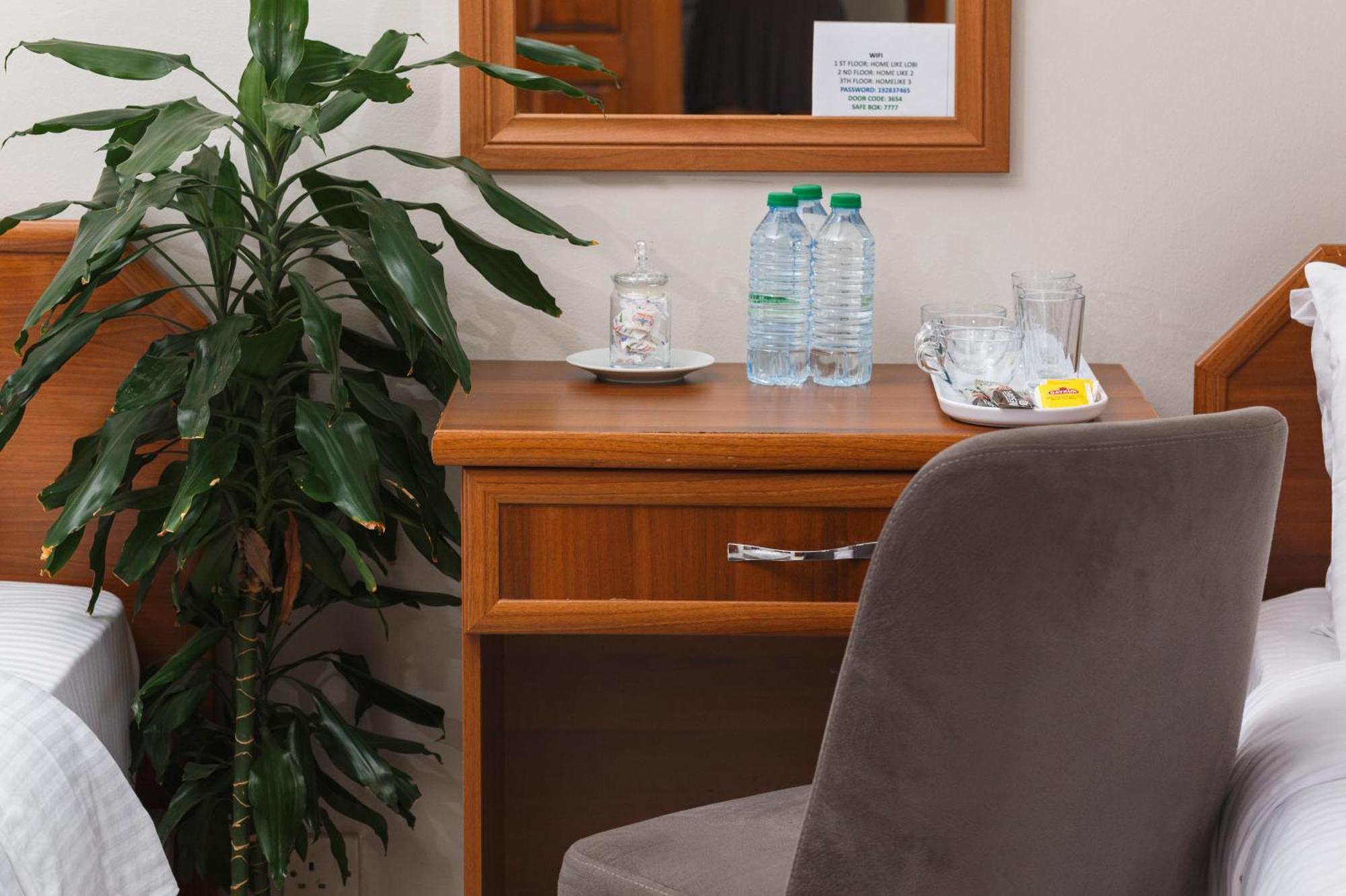 Homelike Guest House Кіренія Номер фото